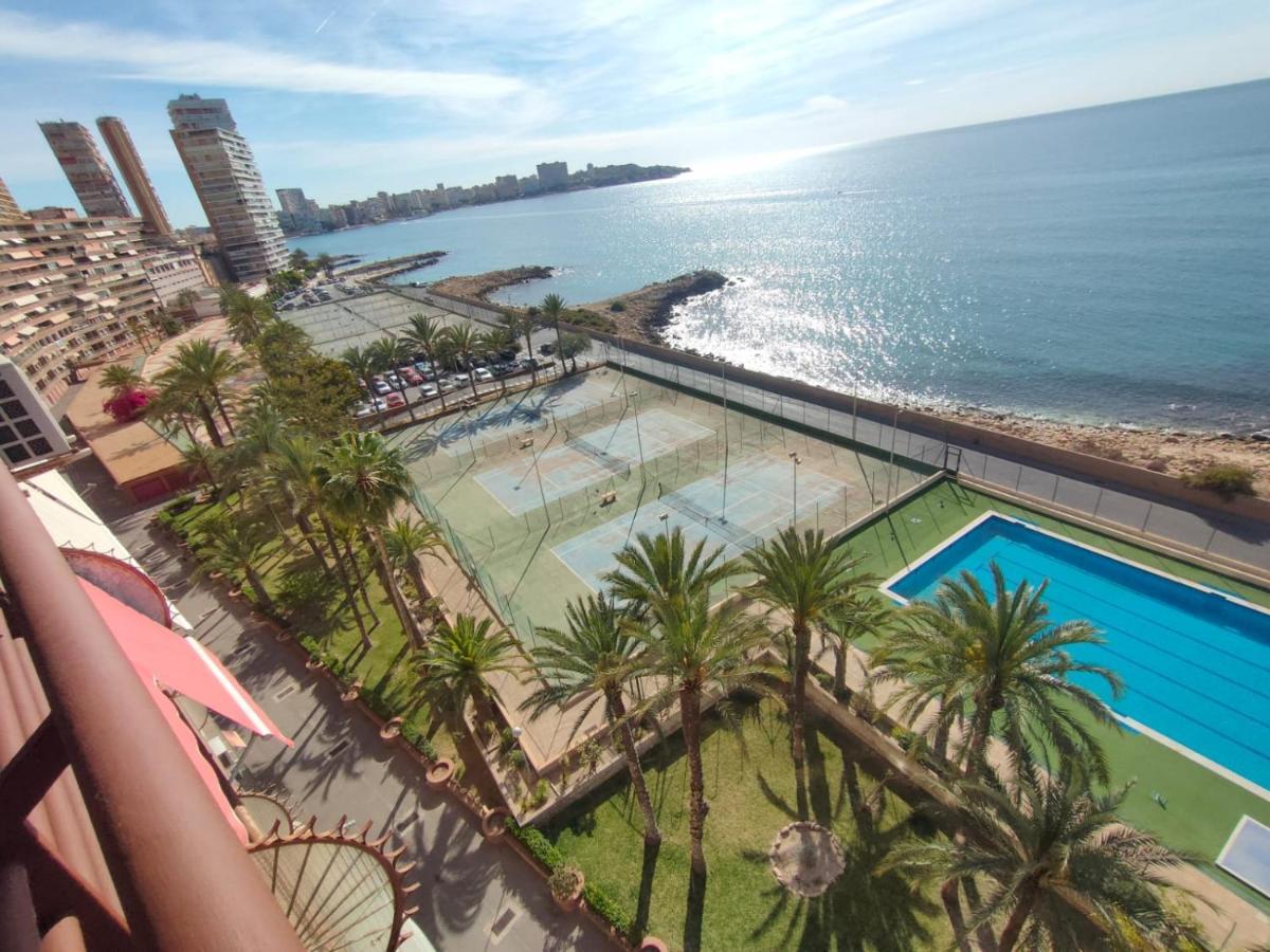 Very Lightful Apartment. Incredible Sea Views. Big Terrace, Swimming Pool. Ac. Very Close To Alicante City Center. Bagian luar foto