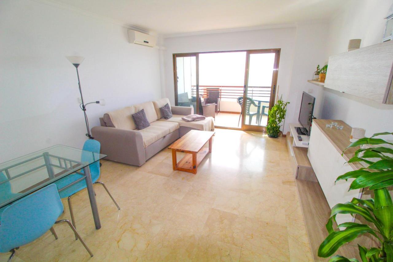 Very Lightful Apartment. Incredible Sea Views. Big Terrace, Swimming Pool. Ac. Very Close To Alicante City Center. Bagian luar foto